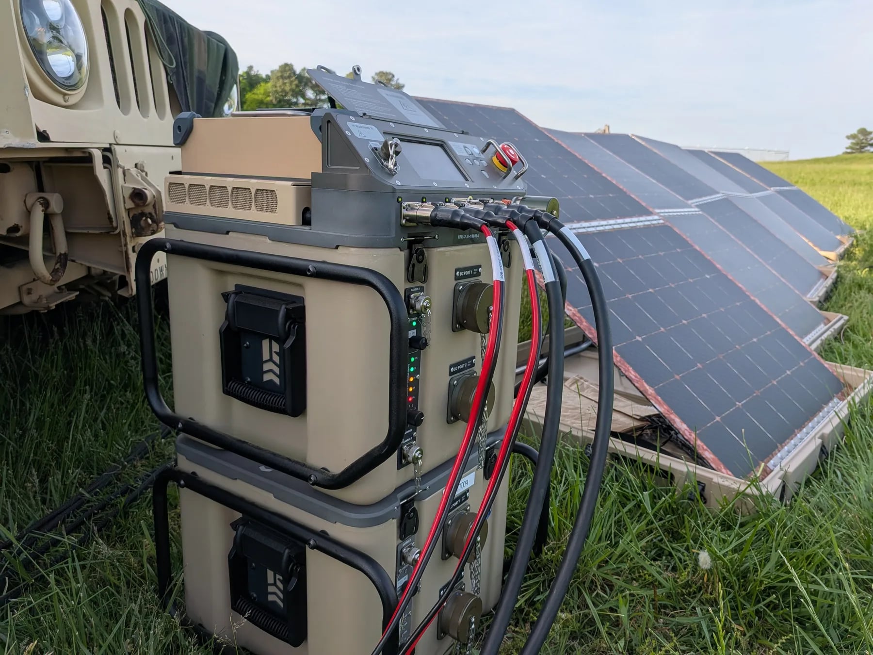 Stacked HYPER™ power system connected near field solar panels